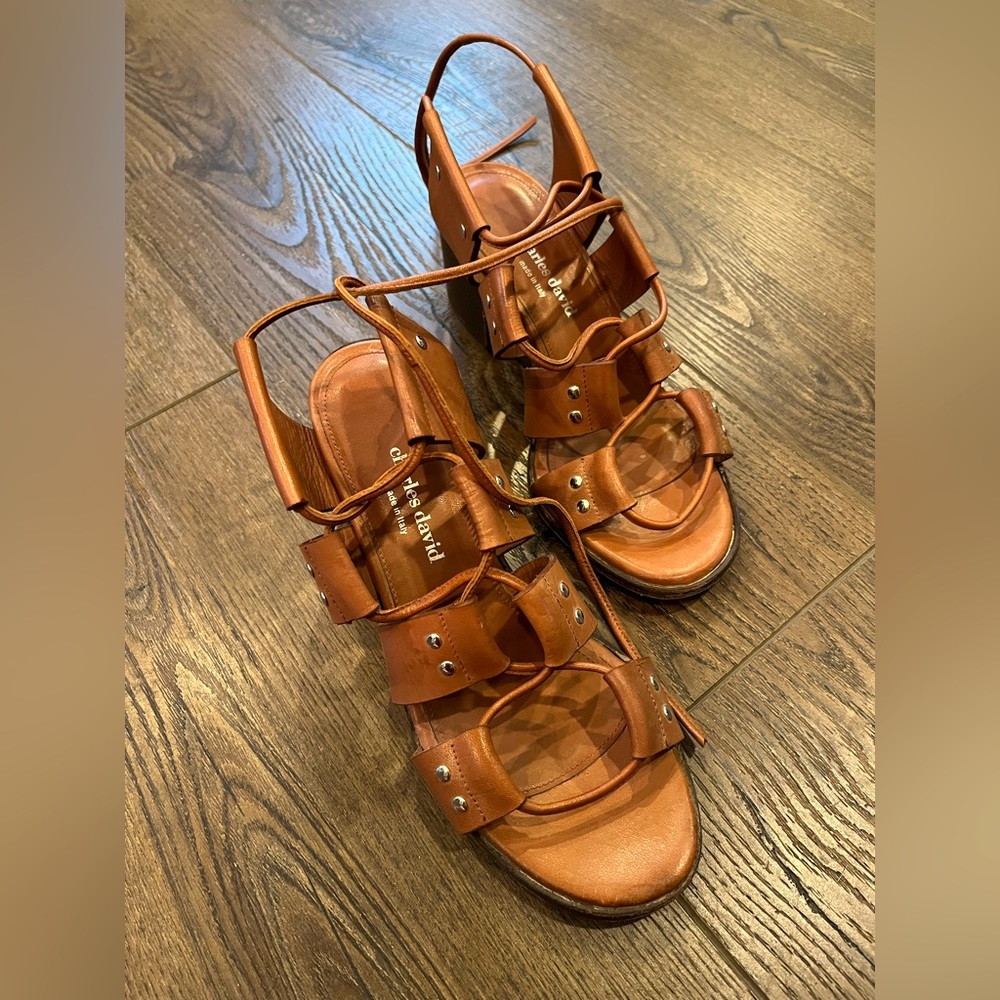 Charles David Made in Italy Caged Sandals sz 36